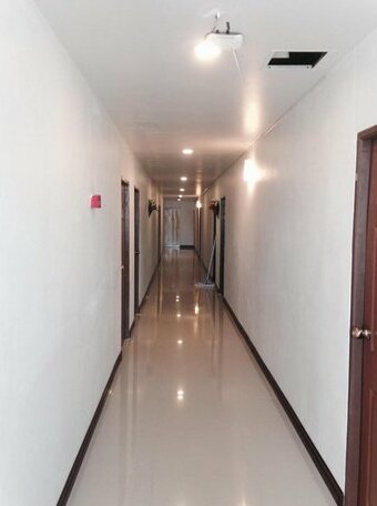 Dara Nopparat Hotel - Photo3