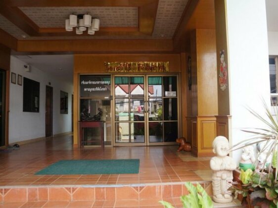 JJ Palace - Photo2