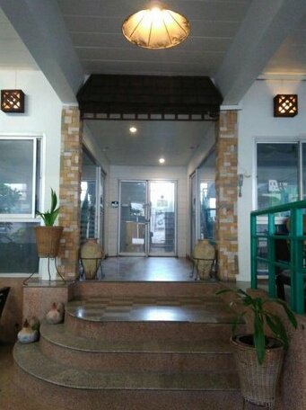 N E apartment2 - Photo3