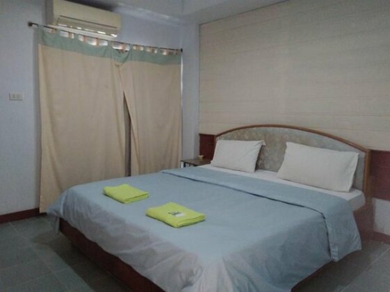 N E apartment2 - Photo4