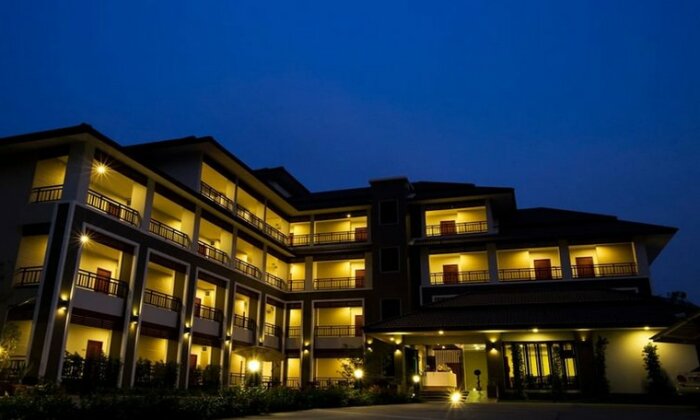 Non C Park Hotel - Photo2
