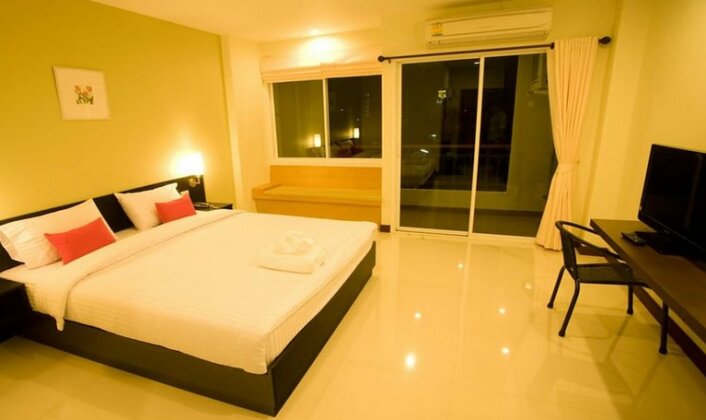 Non C Park Hotel - Photo4