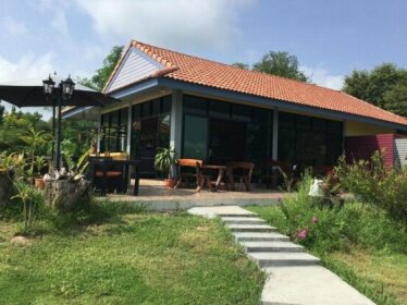 Khong Chiam Orchid Riverside Resort