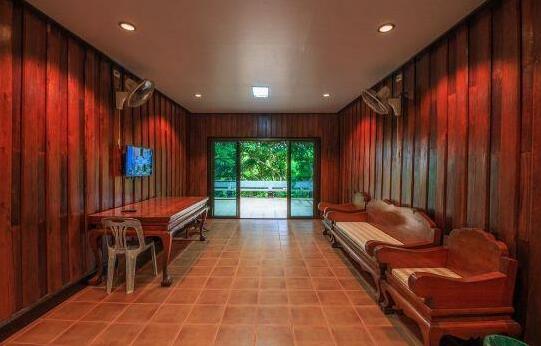 Mitkhoonyoum Hotel - Photo2