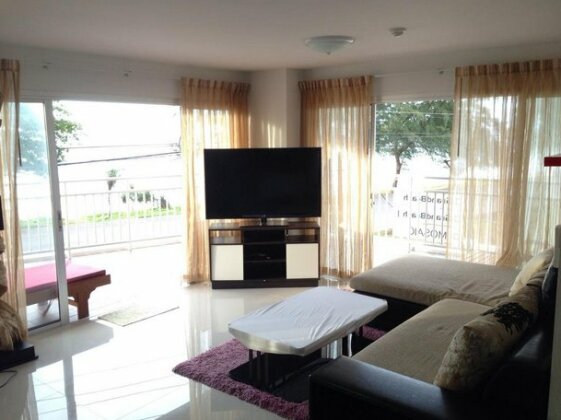 Mae Phim Beach Ocean Condo - Photo2