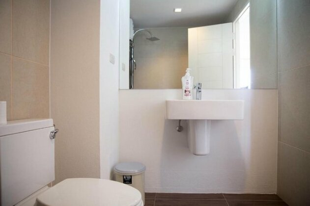 Mosaic Condominium A34M - Photo3