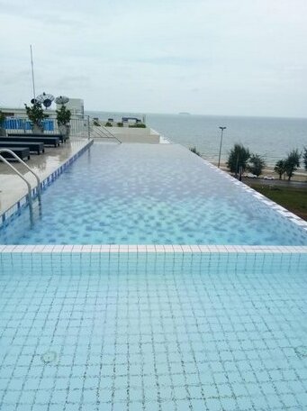 Mosaic Condominium A34M - Photo4