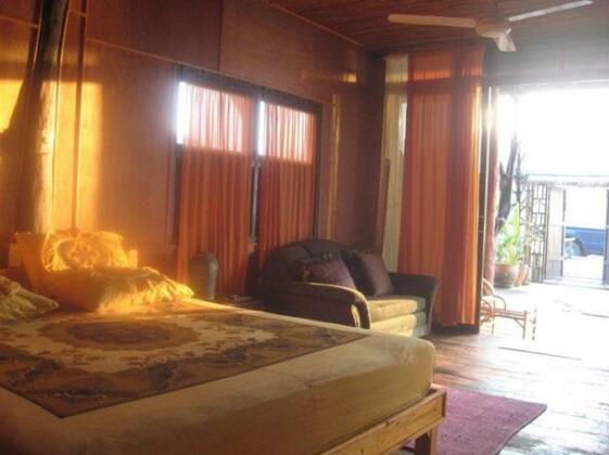 Fisherman House - Photo3
