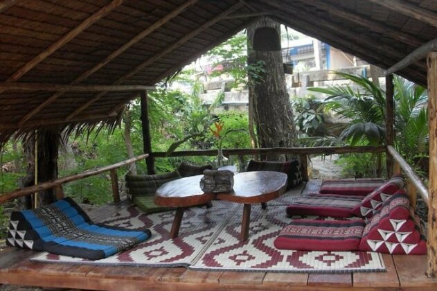 Jungle Garden - Photo3