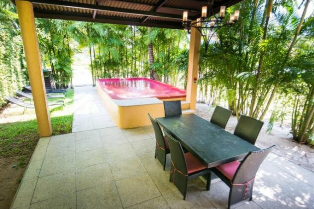 Red Sunset Suite With Pool Hotel Managed - Photo3
