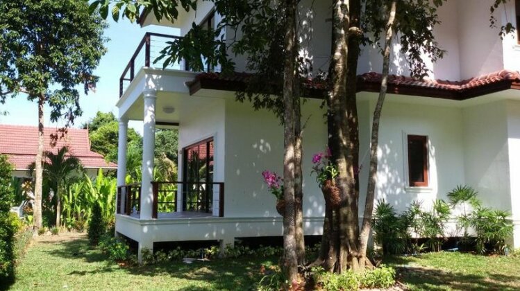 Tulip Villa Oceanview - Photo4