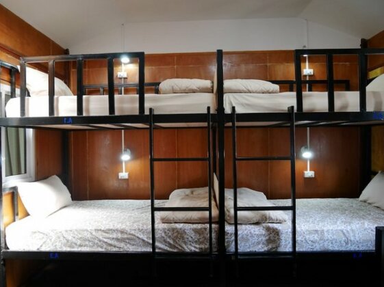At Pier Hostel Lanta - Photo2