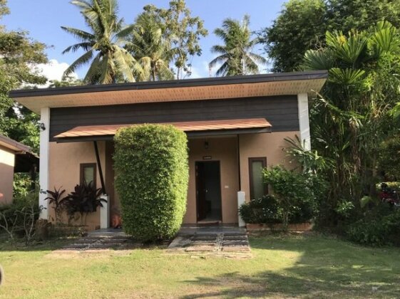 Baan Suan Rim Klong - Photo2