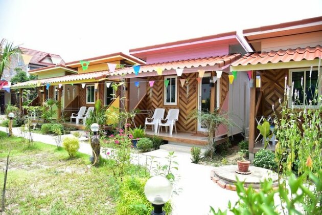 Best Friends Hotel & Hostel - Photo2