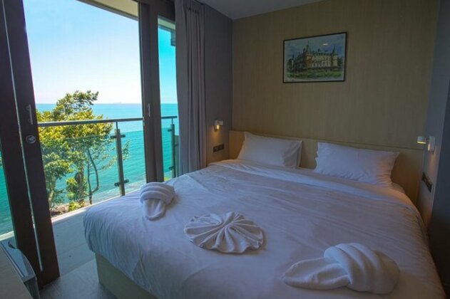 Cliff Lanta Suite - Photo5