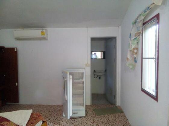 Funky Fish Bungalows - Photo3