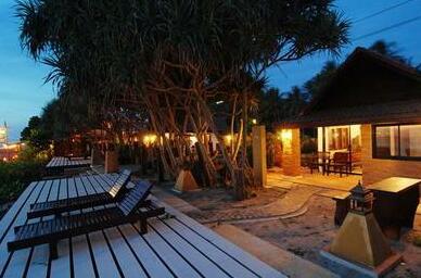 I-Yarade Beachfront Villa - Photo2