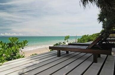 I-Yarade Beachfront Villa - Photo3