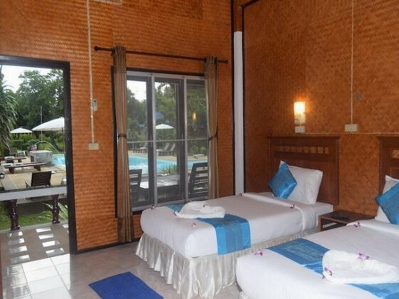 Lanta Long Beach Hostel - Photo3