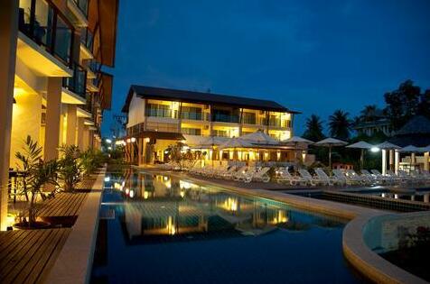 Lanta Pura Beach Resort