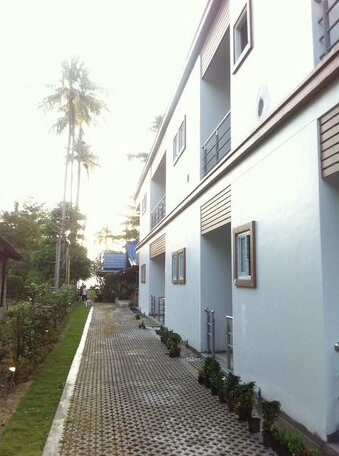 Photo 3