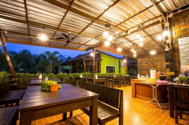 Siri Lanta Resort - Photo3