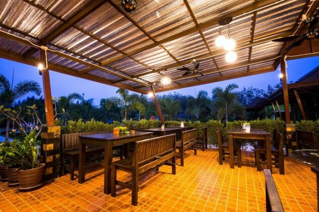 Siri Lanta Resort - Photo4
