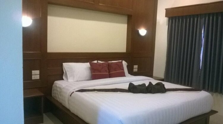 Tamarind Twin Resort - Photo3