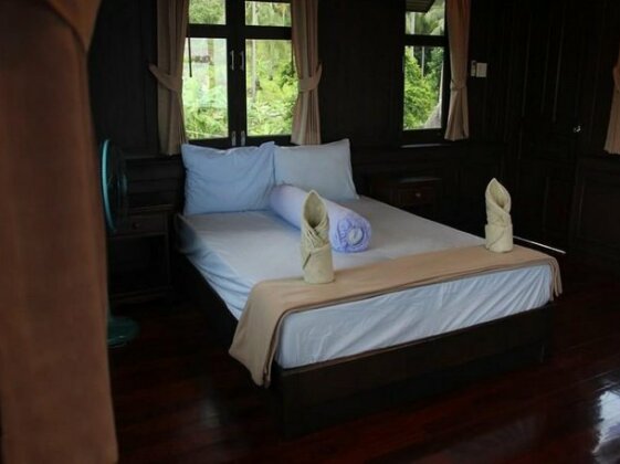 Apichada Villa - Photo4