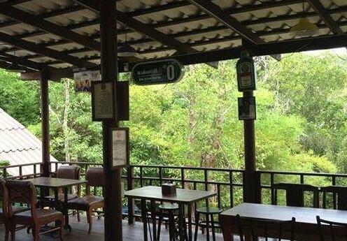 Baan Busaba Hotel - Photo4