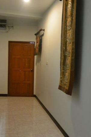 Baan Tai Backpackers - Photo3