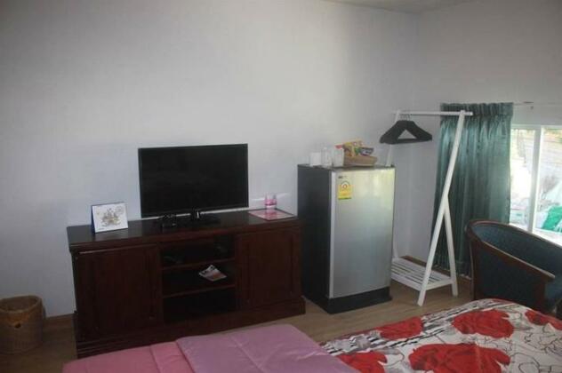 Nong Nuey Rooms - Photo2