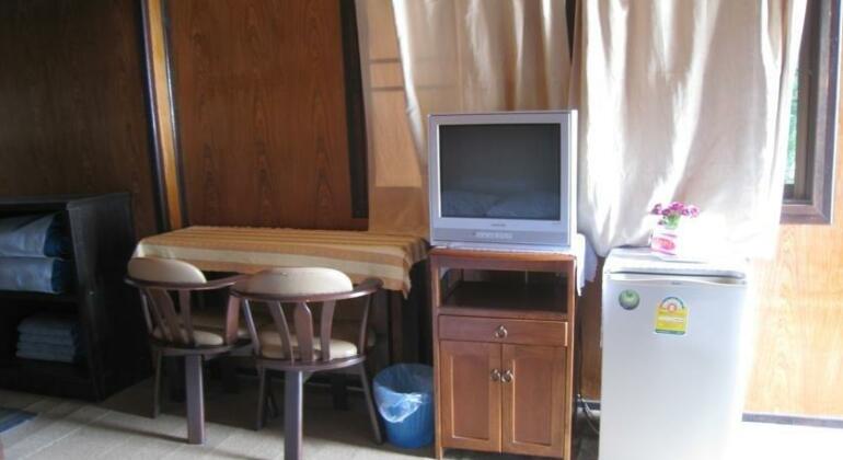 Sangthian Beach Resort - Photo4