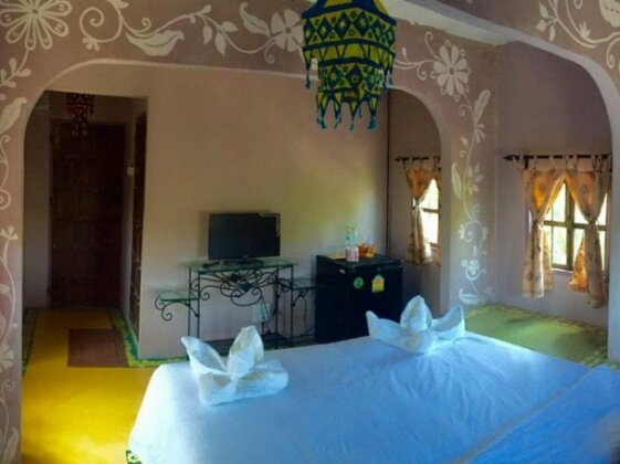 Moroc Home Resort Koh Sichang - Photo4