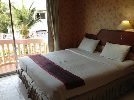 Sichang Palace Hotel & Resort - Photo3