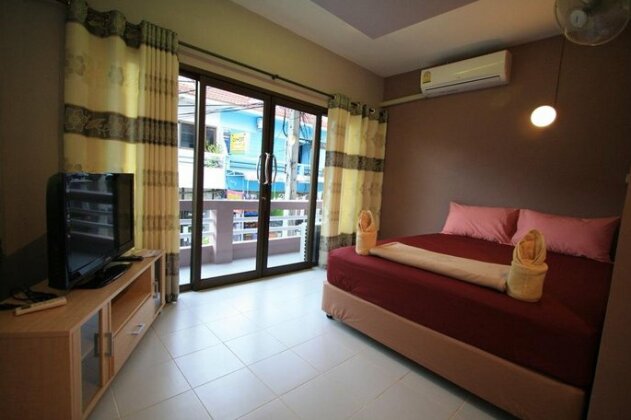 Mania Guesthouse - Photo3
