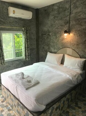 P and P's Guesthouse - Photo2