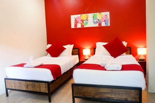 Utopia Guesthouse - Photo3