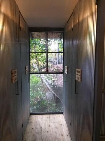 Warehouse Hostel - Photo3