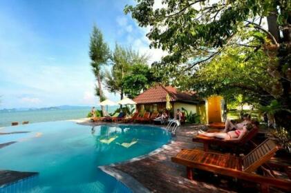 Thiwson Beach Resort