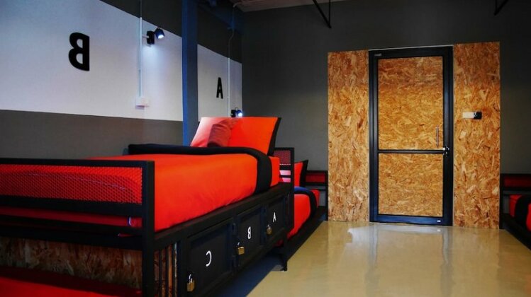 Amity Poshtel - Photo2