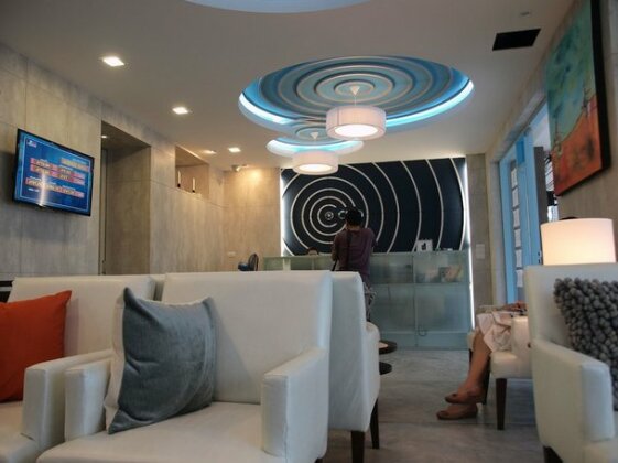 Apo Hotel - Photo5