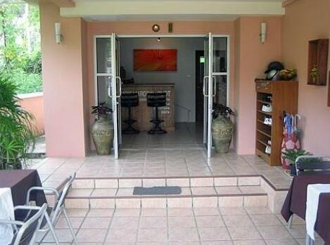 At Aonang Guesthouse - Photo4