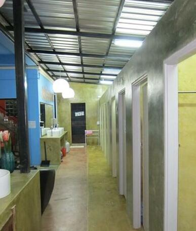 Babaji Aonang Hostel - Photo3