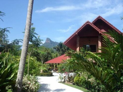 Cliffside Lagoon Zipline Villa - Photo2