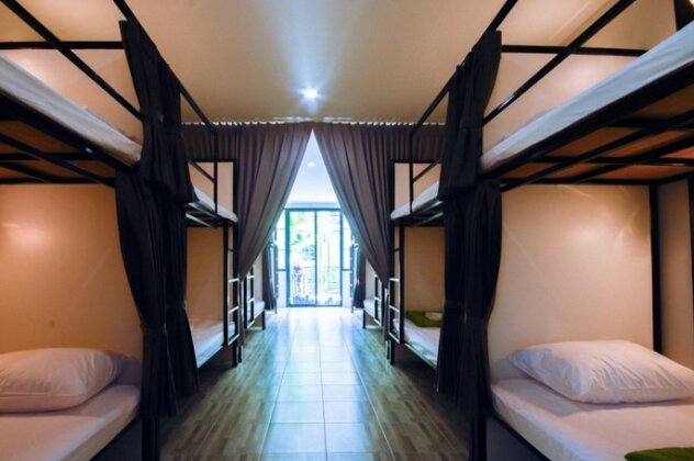 Irest Ao Nang Seafront - Photo5