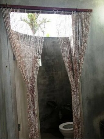 J J Home - Photo2