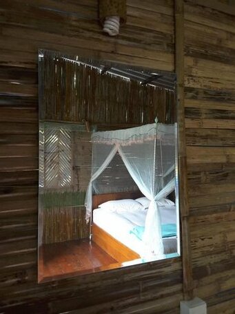 Jungle Hut Bungalow - Photo4