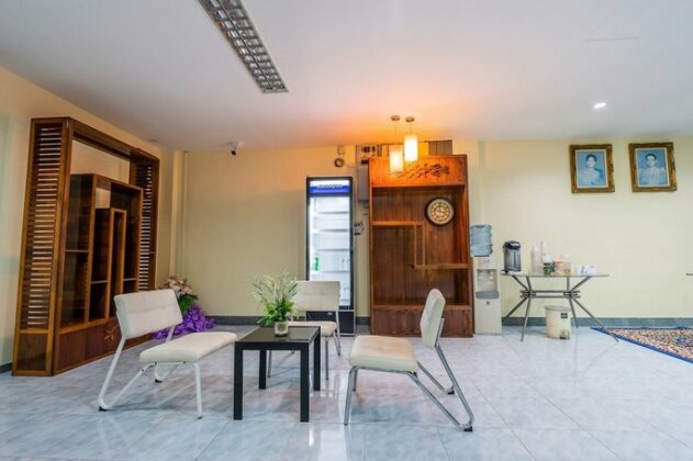 Krabi Grand Place Hotel - Photo4