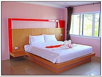 Krabi Serene Loft Hotel - Photo2